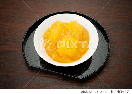 Sweet chestnut paste  60965667