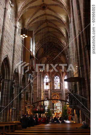 德國教會 60966803