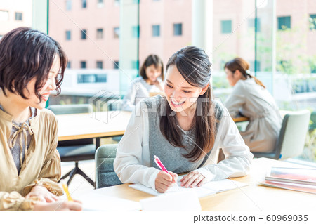 Student campus @Kinki University Student campus @Kinki University 60969035
