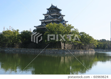 Hiroshima Castle 60969624