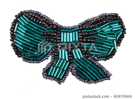 bow tie shaped brooch from glass green bugles 60970969