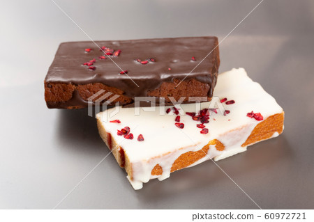 Chocolate balmkuchen 60972721