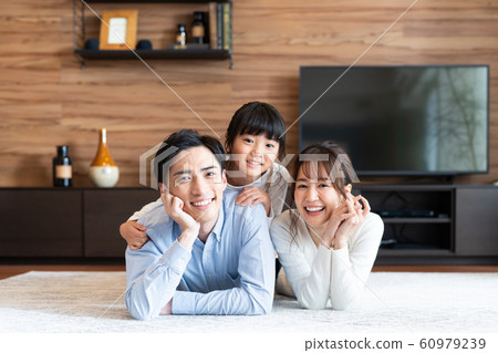 Young family 60979239