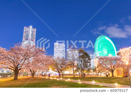Yokohama _ Minato Mirai Spring View 60979327