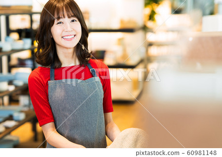 Clerk Part-time job Customer service Apparel Cute Casual Clerk Part-time job Customer service Apparel Cute Casual 60981148