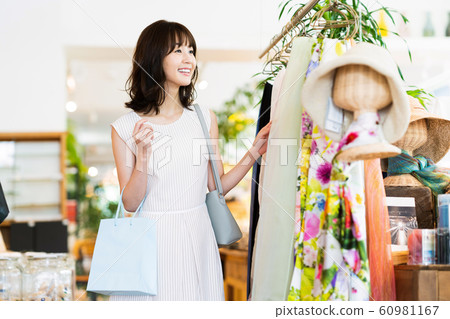 Ladies Shopping Shopping Cute Lifestyle Casual Ladies Shopping Shopping Cute Lifestyle Casual 60981167
