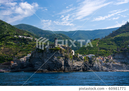 Vernazza, Cinque Terre, Italien 60981771