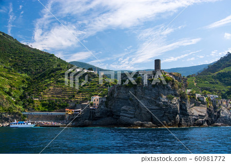 Vernazza, Cinque Terre, Italien 60981772