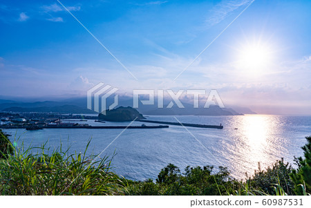 Sunset and the Sea of Japan from Kasumi / Yunagi Hill Sunset and the Sea of Japan from Kasumi / Yunagi Hill 60987531