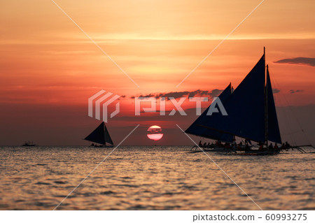 horizontal, horizon, the pacific ocean 60993275