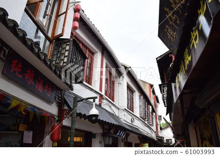 Cityscape of Shanghai, China 61003993