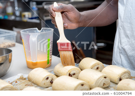 preparation of viennoiserie pain au chocolat preparation of viennoiserie pain au chocolat 61004794