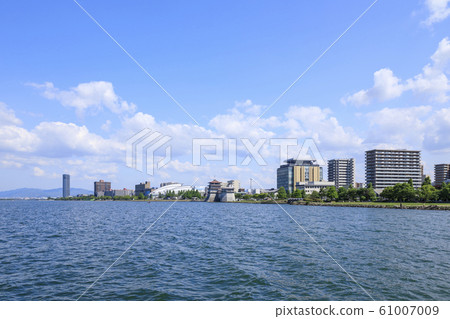 滋賀縣大津市琵琶湖初夏 滋賀縣大津市琵琶湖初夏 61007009