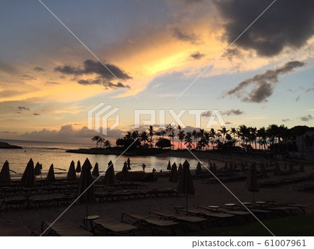 Resort Beach Sunset 61007961