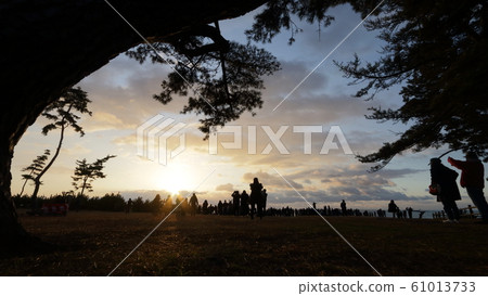 氣仙沼市岩崎的第一次日出 61013733