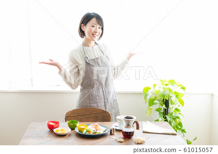 家庭主婦的生活方式餐 61015057