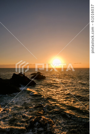 Sunset at Cape Echizen Sunset at Cape Echizen 61016037