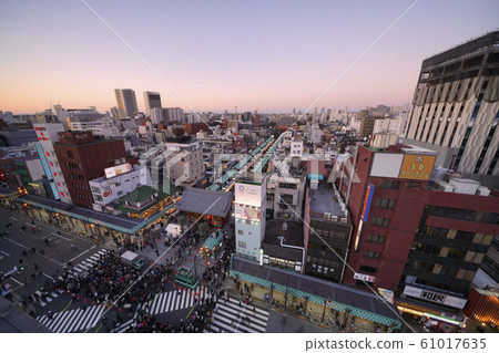 Tokyo cityscape in Japan: view of Sensoji Temple, the first New Year's holiday = January 1, 2020 61017635
