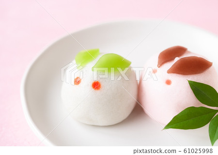 Usagi Manju Usagi Manju 61025998