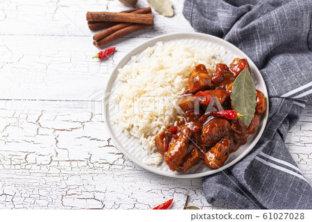 Curry chicken tikka masala with rice 61027028
