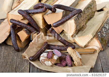 South Tyrolean sausages South Tyrolean sausages 61029137