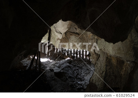 Inside Capricorn Caves Australia In Very Low Light 61029524