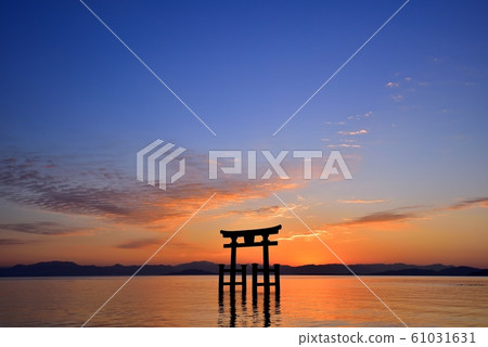 白石神社的朝日 白石神社的朝日 61031631