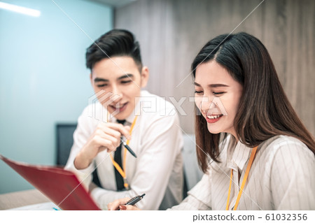 Business people meeting in conference room Business people meeting in conference room 61032356