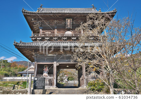 [Fumyozan Shinkoin Kumagaiji] (Shikoku Sacred Site No. 8 Temple) Donari Maeda, Donari Town, Awa City, Tokushima Prefecture 61034736