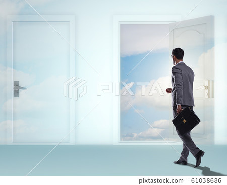 Businessman facing many business opportunities 61038686