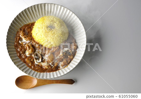 牛肉沙拉醬牛肉飯 61055060