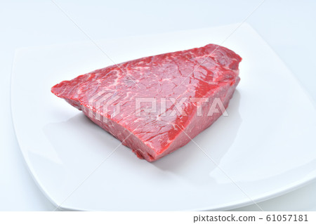 Beef thigh (red meat) block of Japanese beef (Shizuoka). Beef thigh (red meat) block of Japanese beef (Shizuoka). 61057181