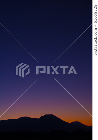 黃昏在伊莫里山 61058528