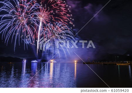 (神奈川縣)蘆之湖夏季祭,鳥居日祭,煙火祭 (神奈川縣)蘆之湖夏季祭,鳥居日祭,煙火祭 61059420