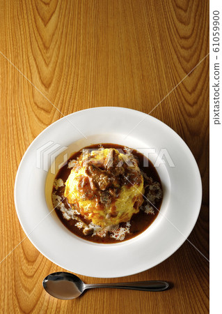 Omurice beef stew Omurice beef stew 61059900