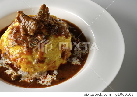 Omurice beef stew Omurice beef stew 61060105
