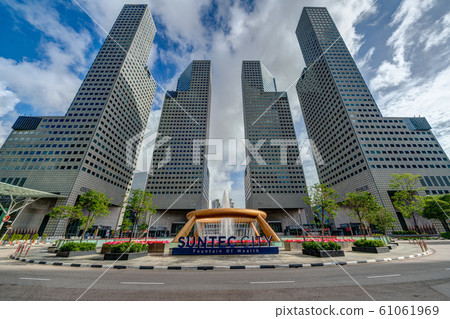 Singapore Suntec City and the Fountain of Wealth Singapore Suntec City and the Fountain of Wealth 61061969