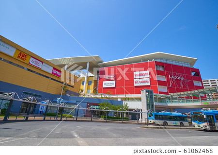 Lazona Kawasaki at the west exit of Kawasaki Station in Sachi-ku, Kawasaki City, Kanagawa Prefecture Lazona Kawasaki at the west exit of Kawasaki Station in Sachi-ku, Kawasaki City, Kanagawa Prefecture 61062468