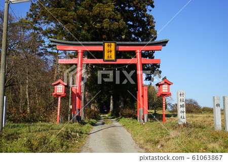 Autumn Jingaoka Park Bee Shrine Autumn Jingaoka Park Bee Shrine 61063867