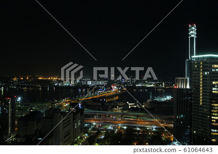港口島,神戶市政廳的夜景 港口島,神戶市政廳的夜景 61064643