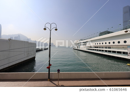 24 dec 2019 Harbour City, Tsim Sha Tsui, Hong kong 61065646