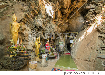 THAILAND MAE SAI WAT THAM PHA CHOM 61066316