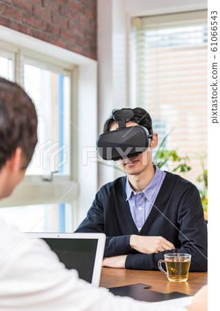 VR中的屬性指南VR中的人指南 VR中的屬性指南VR中的人指南 61066543