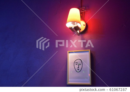 light 61067287