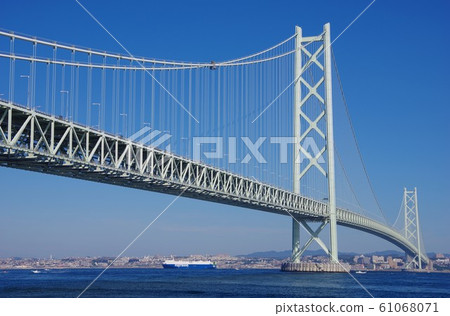 淡路島的明石海峽大橋 淡路島的明石海峽大橋 61068071