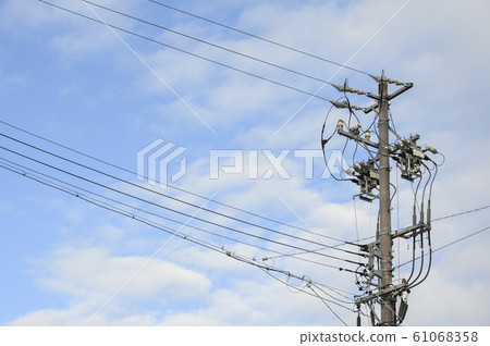 high voltage pole 61068358
