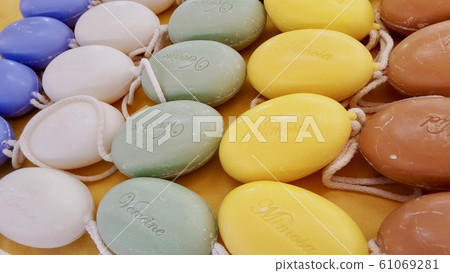 多彩的沙文 61069281