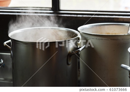 Dimensional body pot of kitchen to make delicious soup 61073666