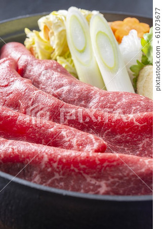 Delicious meat pot Delicious meat pot 61073677