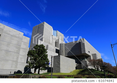 Tokyo Supreme Court 61074841